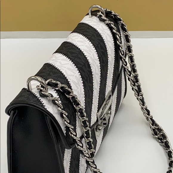 MICHAEL KORS ROSE  MEDIUM FLAP SHOULDER BLACK MULT - Picture 4 of 16